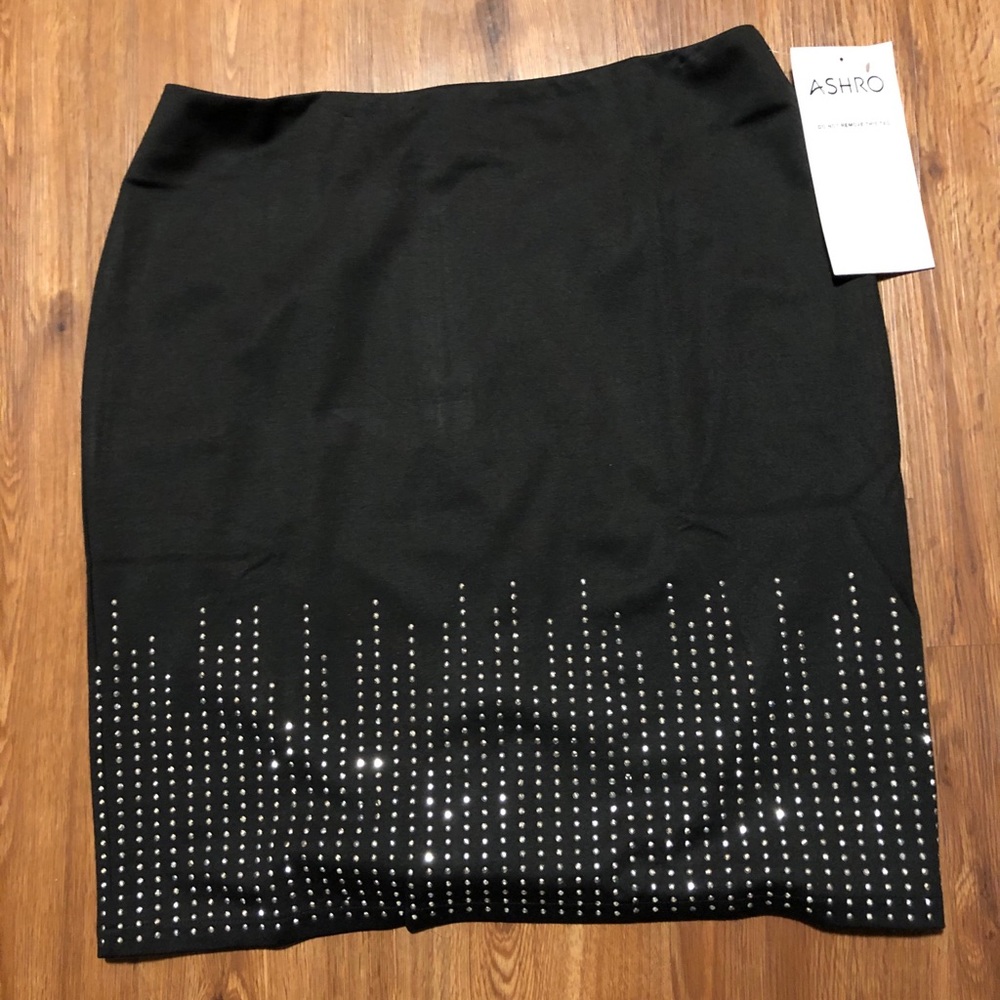 Black Silver Shimmering skirt - Picture 5 of 7